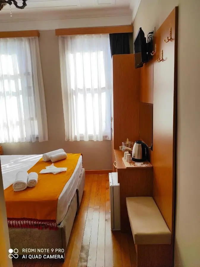 Lebon Hotel-Special Class