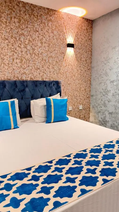 Avenue Nizami hotel