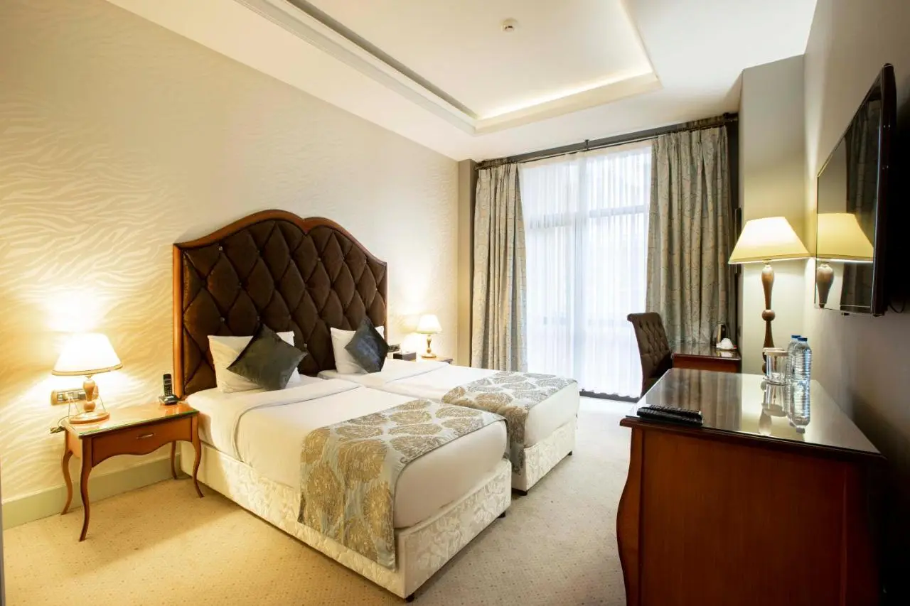 Sapphire Inn Hotel