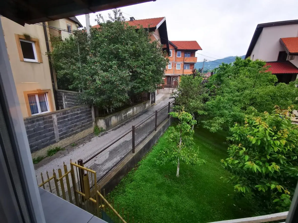 White Apartment Sarajevo - Free Parking