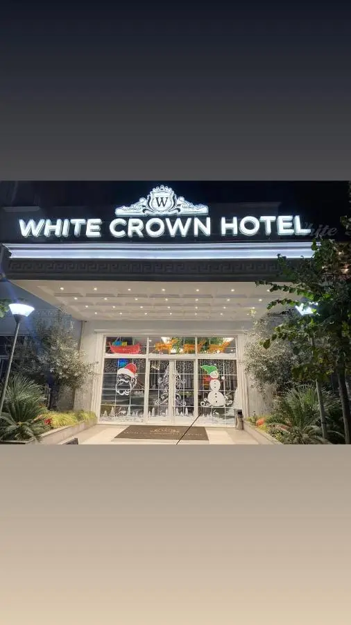 WHITE CROWN HOTEL