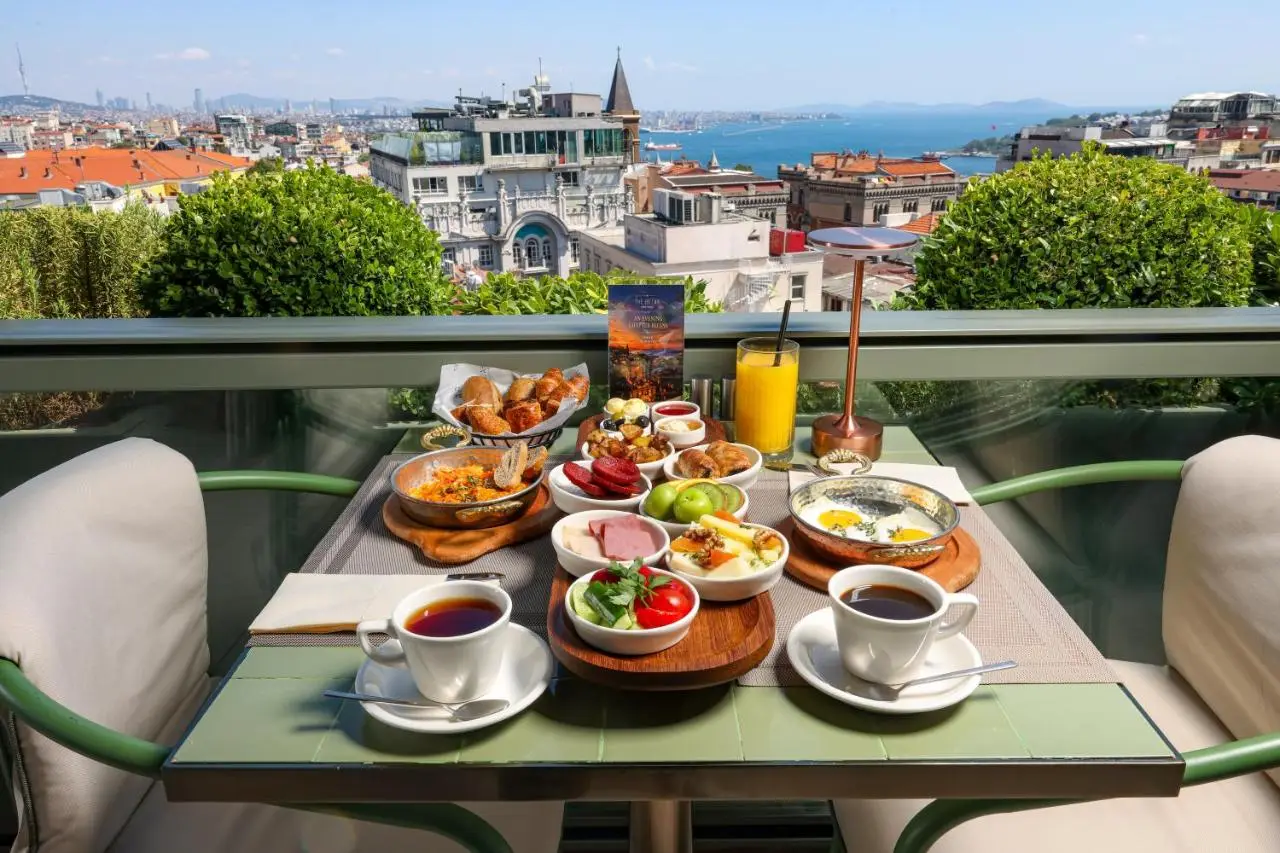 The Wings Hotels Pera