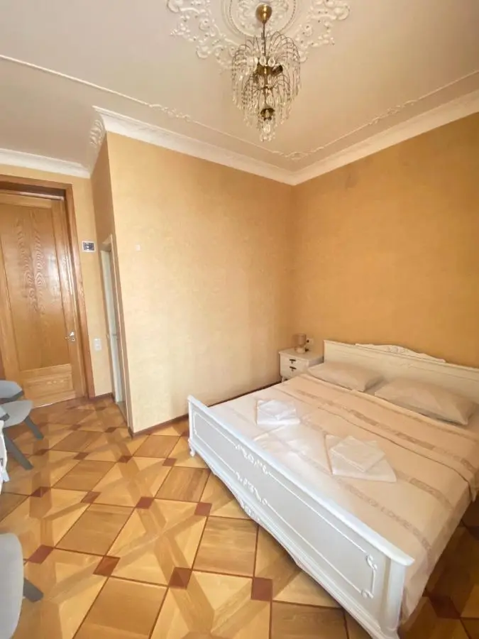 K&N Guesthouse