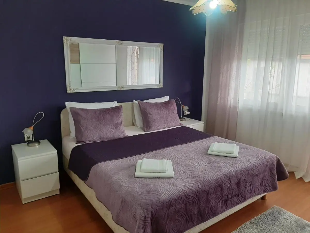 Guest House NO 13