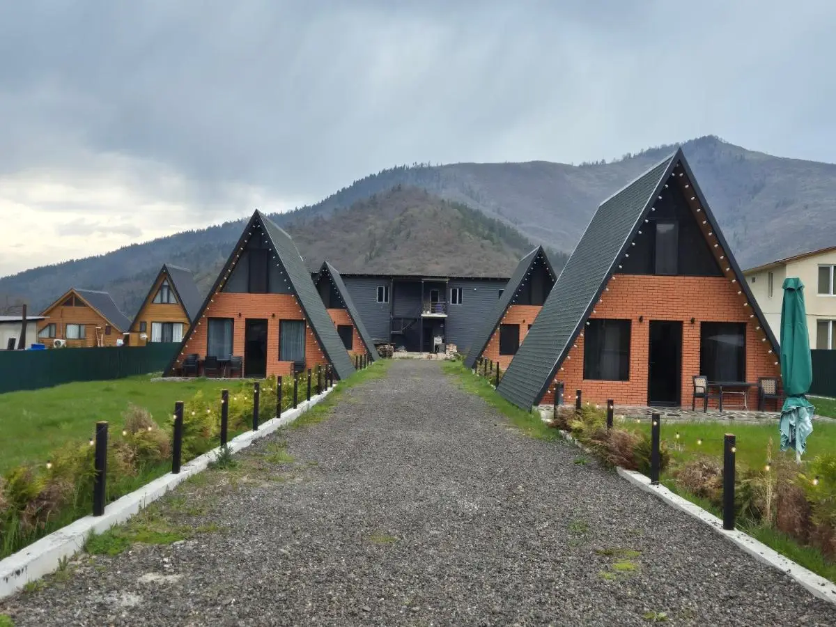 Emerald Cottages