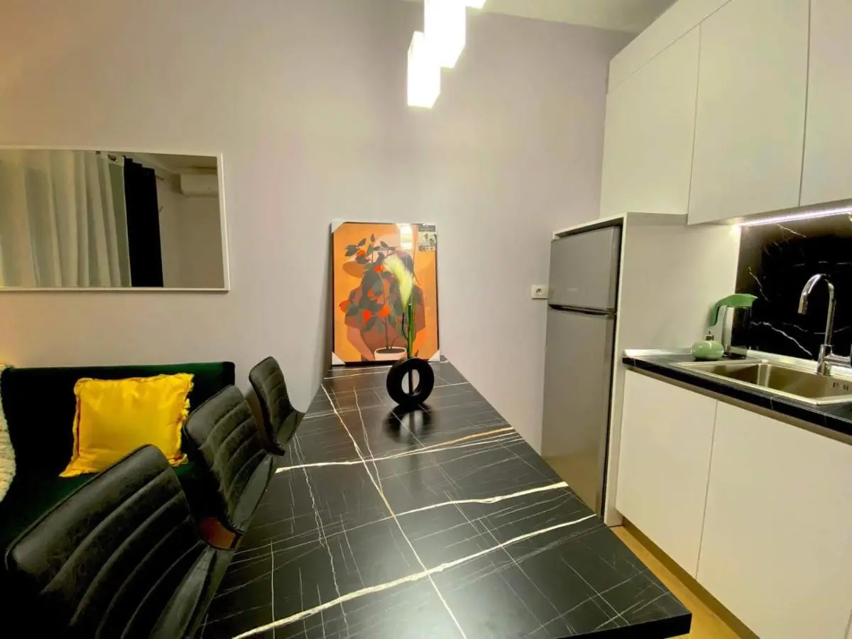 Signature apartment 11