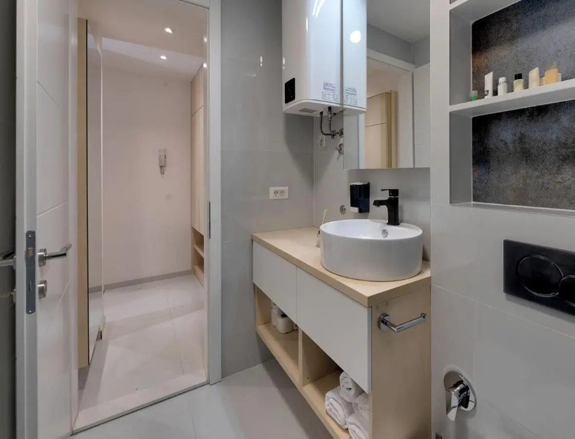 Luxury Studio Yasmine Downtown