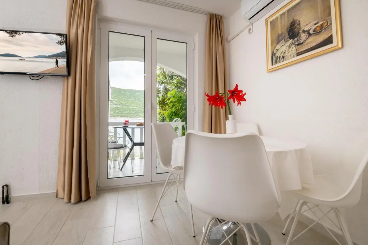 Apartments Sentic