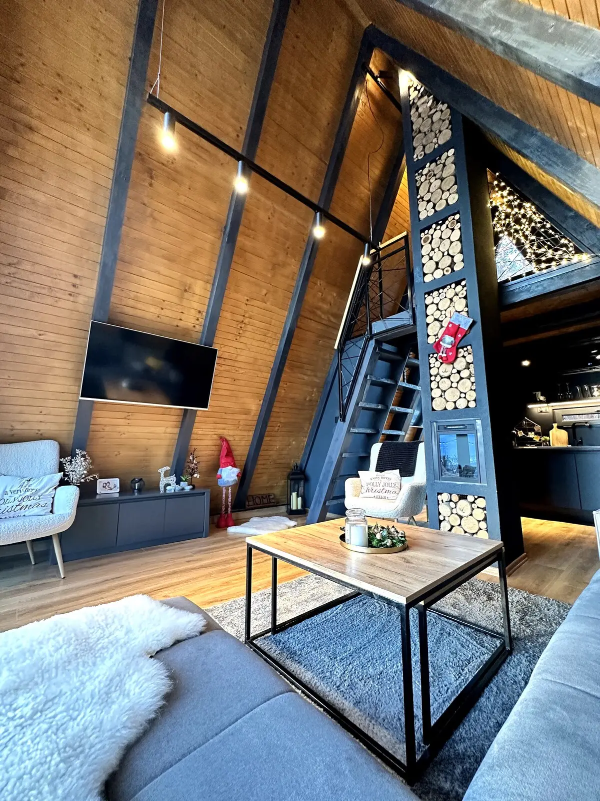 5 min from Sarajevo, Loon Moon Mountain Chalet
