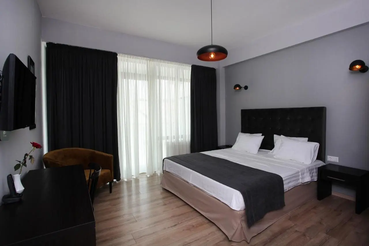 L.M Club Hotel