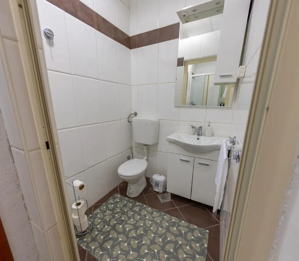 Aura Central Apartment
