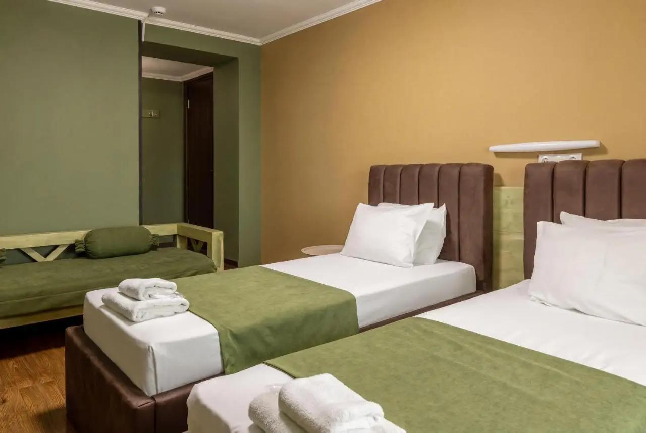 Hotel Tbilisi Central by Mgzavrebi
