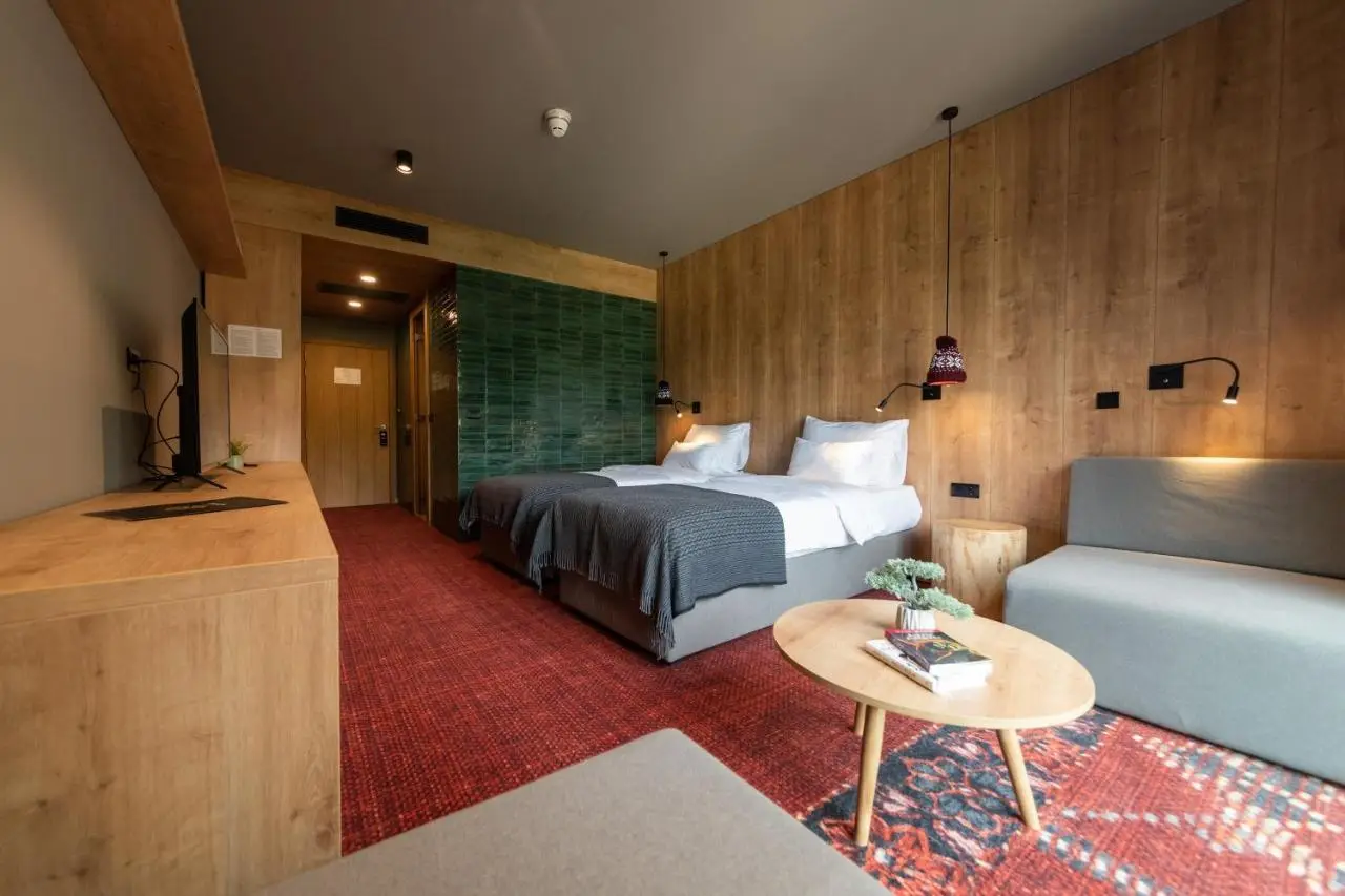 Hotel Nomad