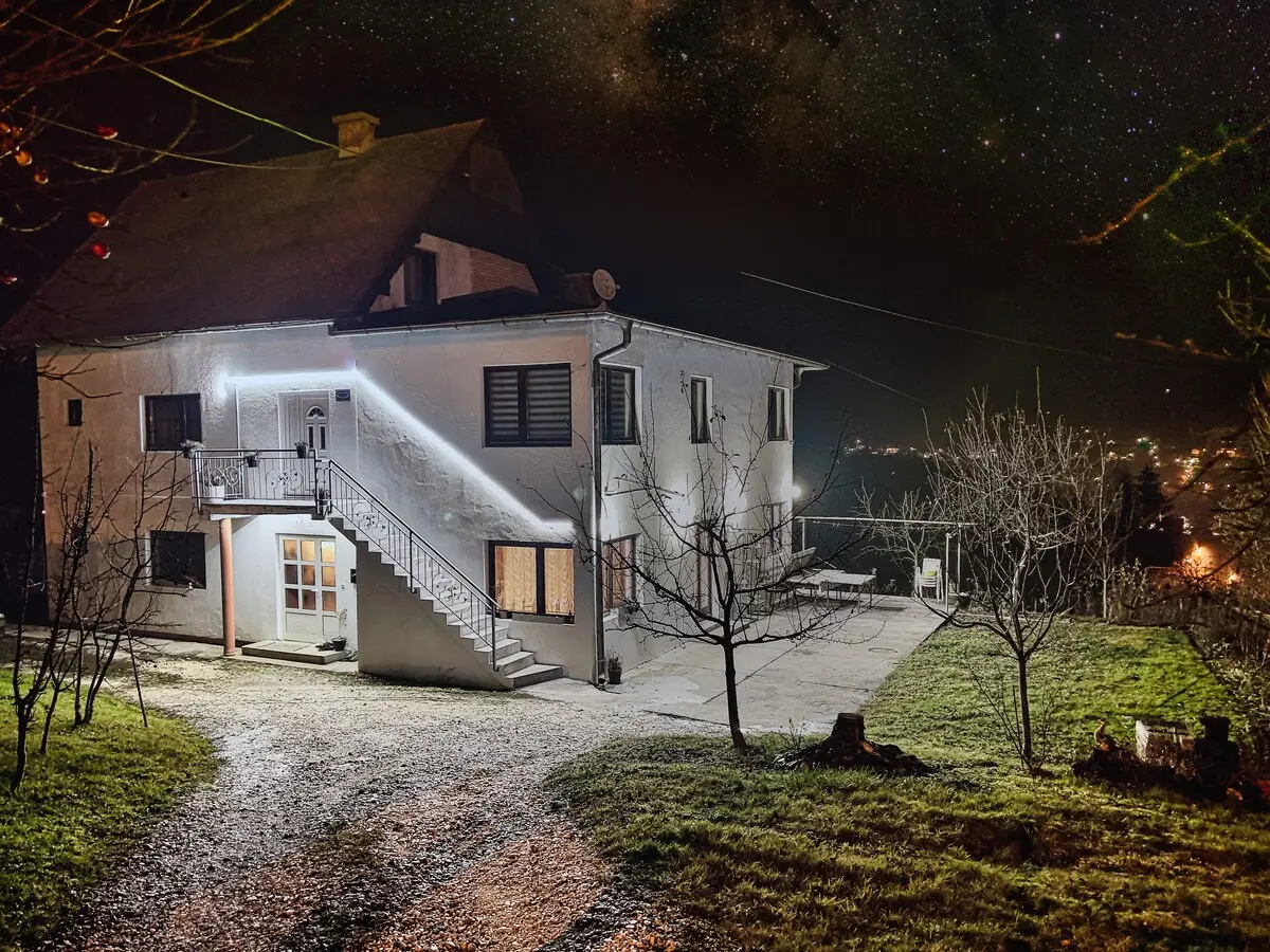 Apartment 110 m2 * 4 bedrooms * up to 13 people
