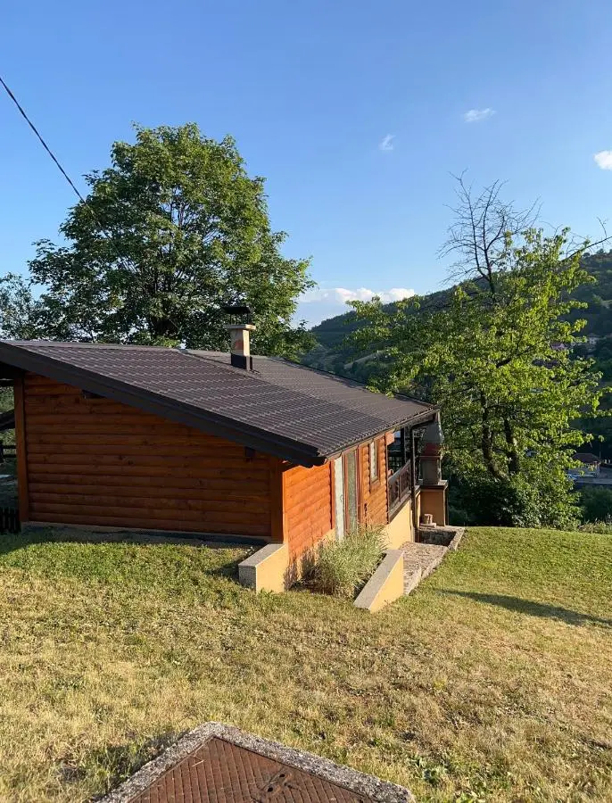 Farah House