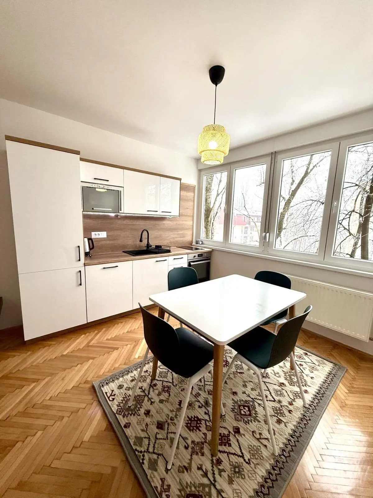 NEW Modern Apartment near the Center