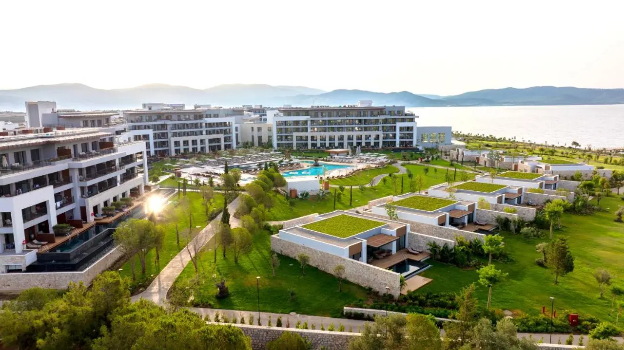 Anda Barut Collection - Ultra All Inclusive