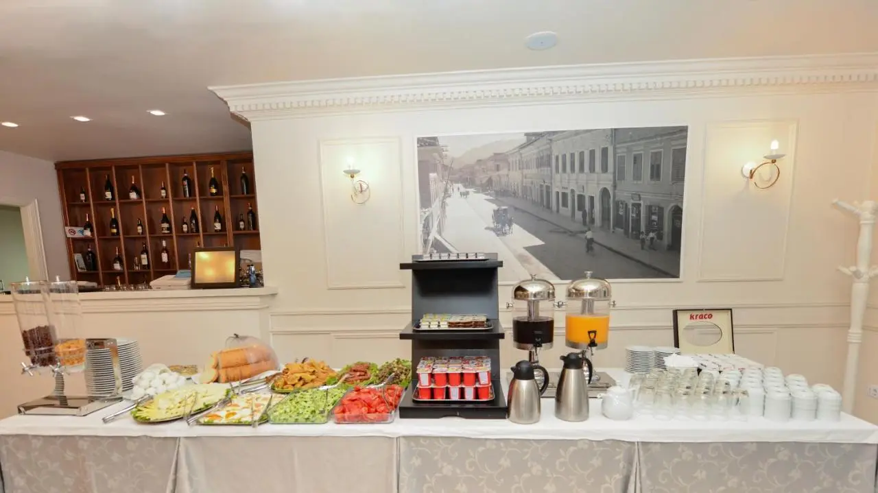 Alis Hotel