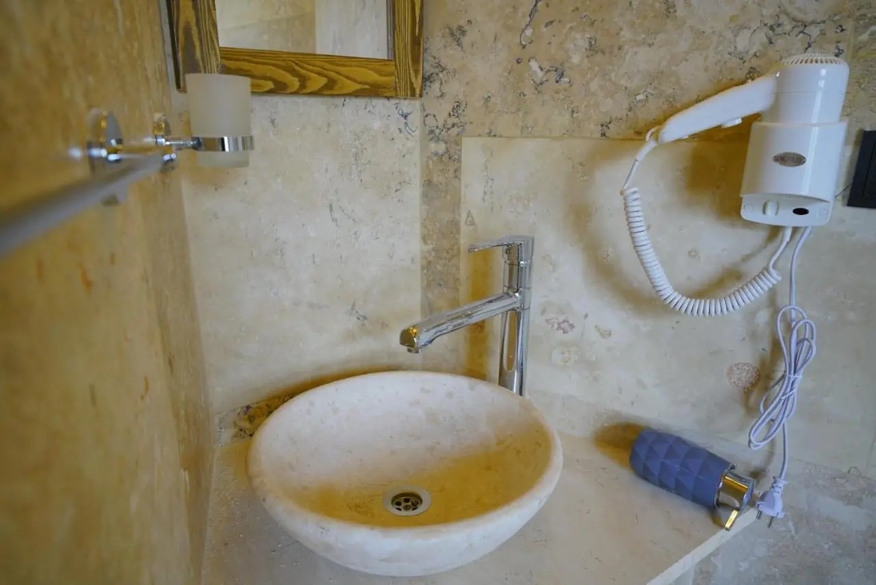 Vezir Cave Suites