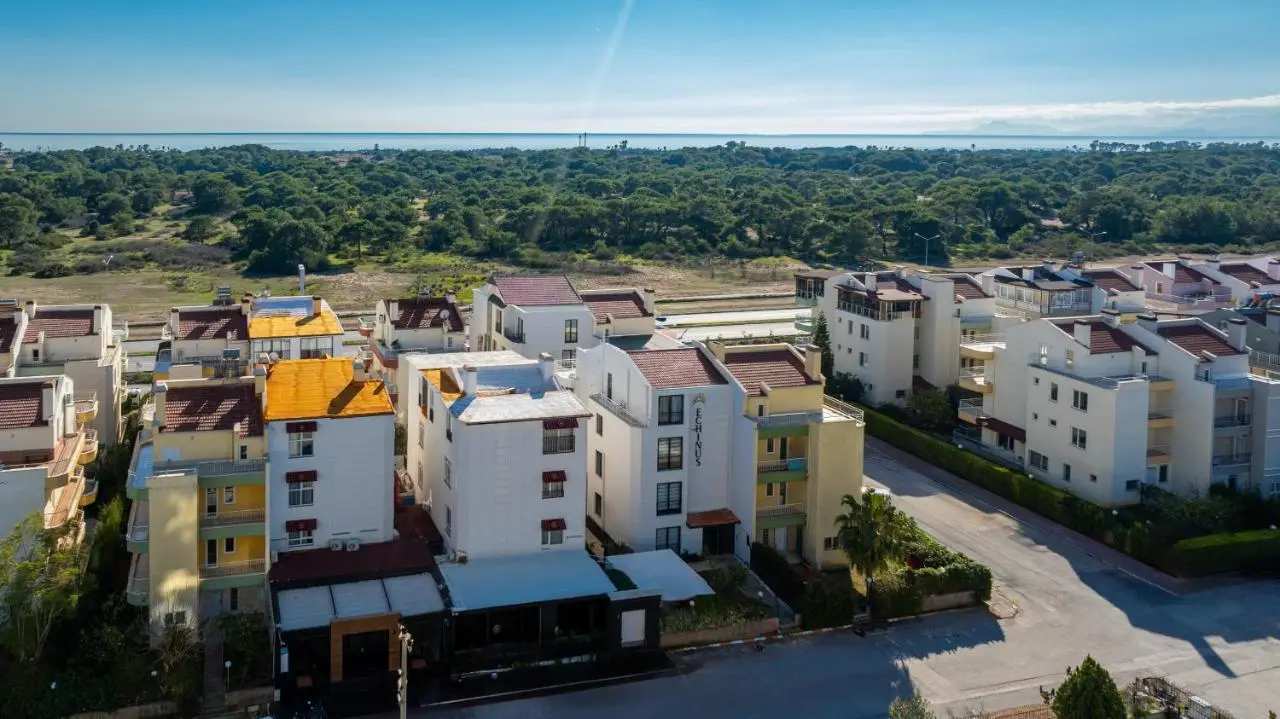 Echinus Lara Hotel