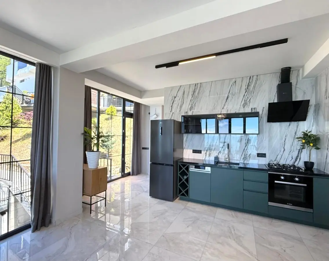 Villa Deluxe Kvariati