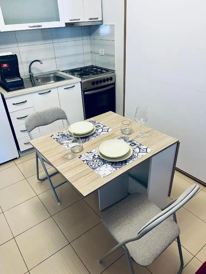 Rajs Apartment