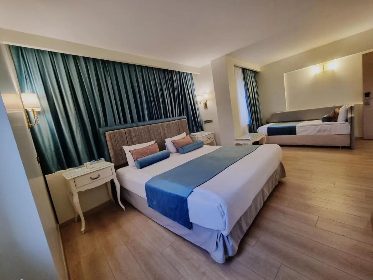 Taximtown Hotel