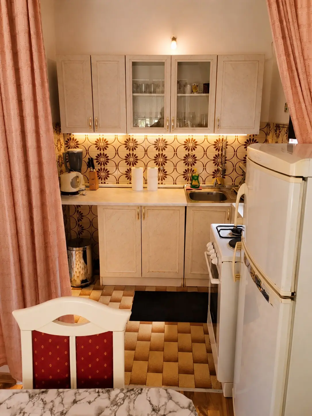 Aura Apartment