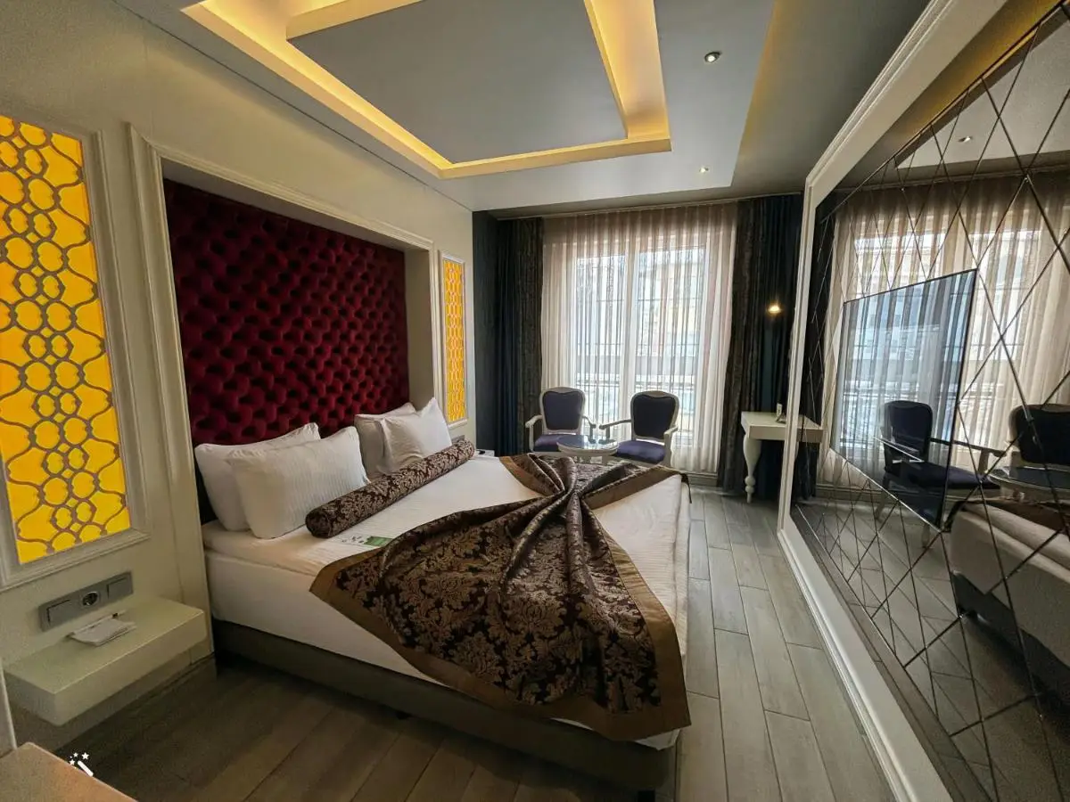 Hotel Zade