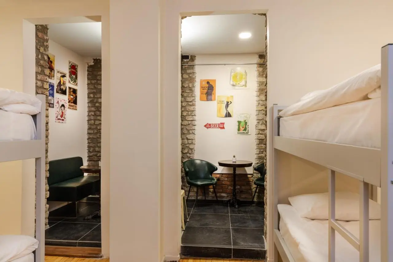 Sanat Hostel Taksim