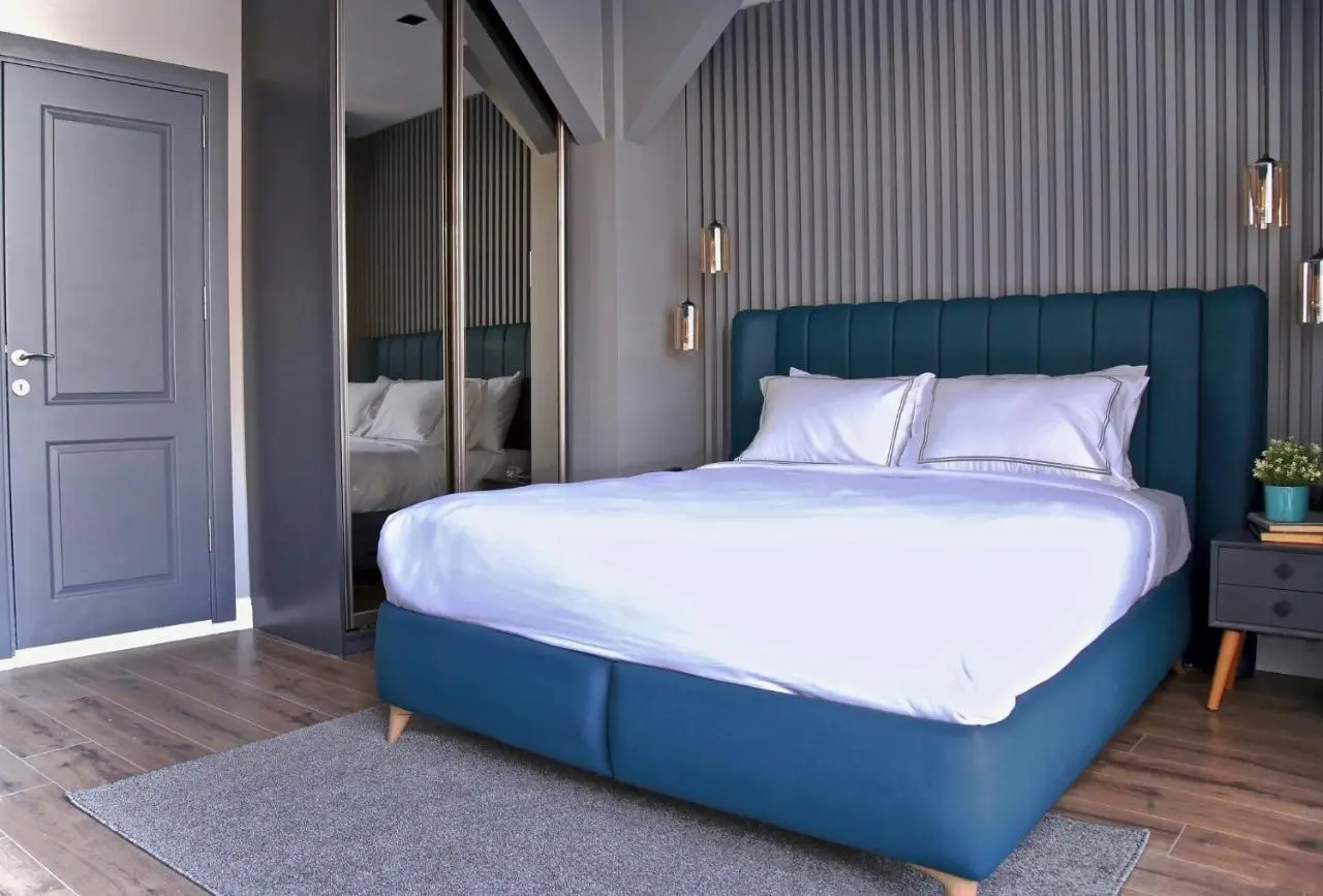 HOTEL BRONTE