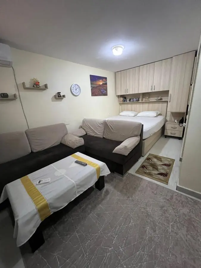 Studio Tirana
