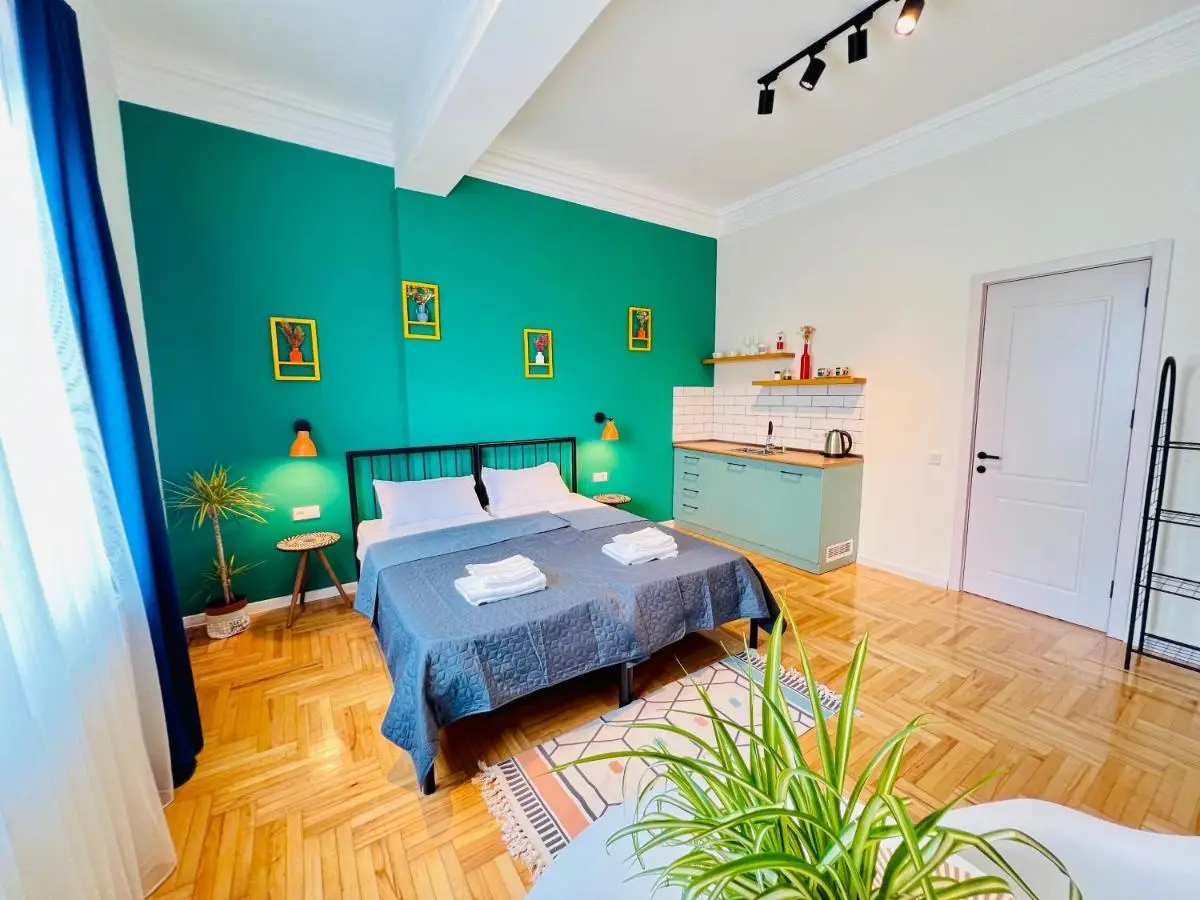 Pirosmani Boutique Aparthotel