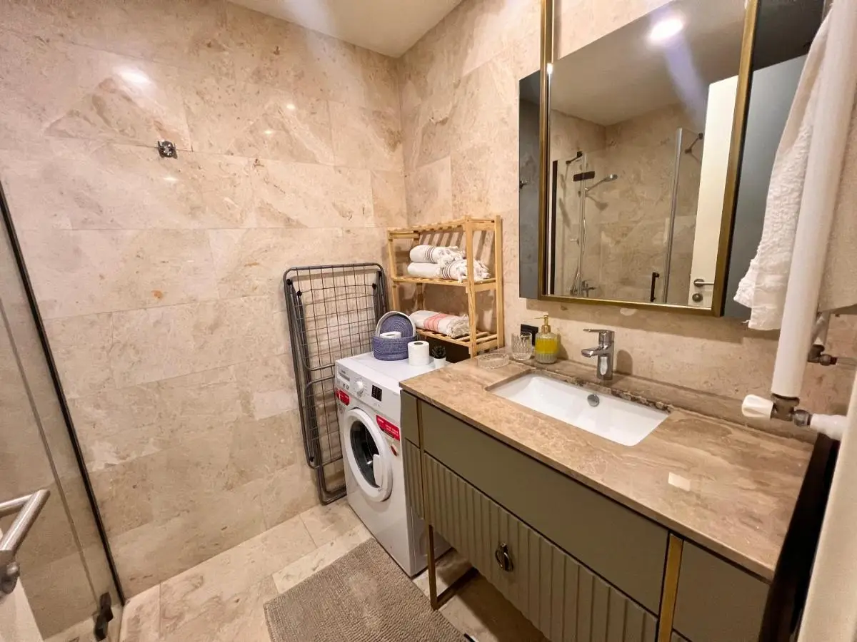 Divan Residence - Güneşli Near Ataköy Metro Station