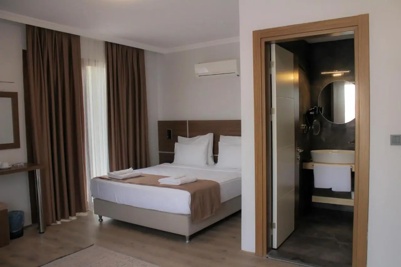 Gulluk Life Hotel