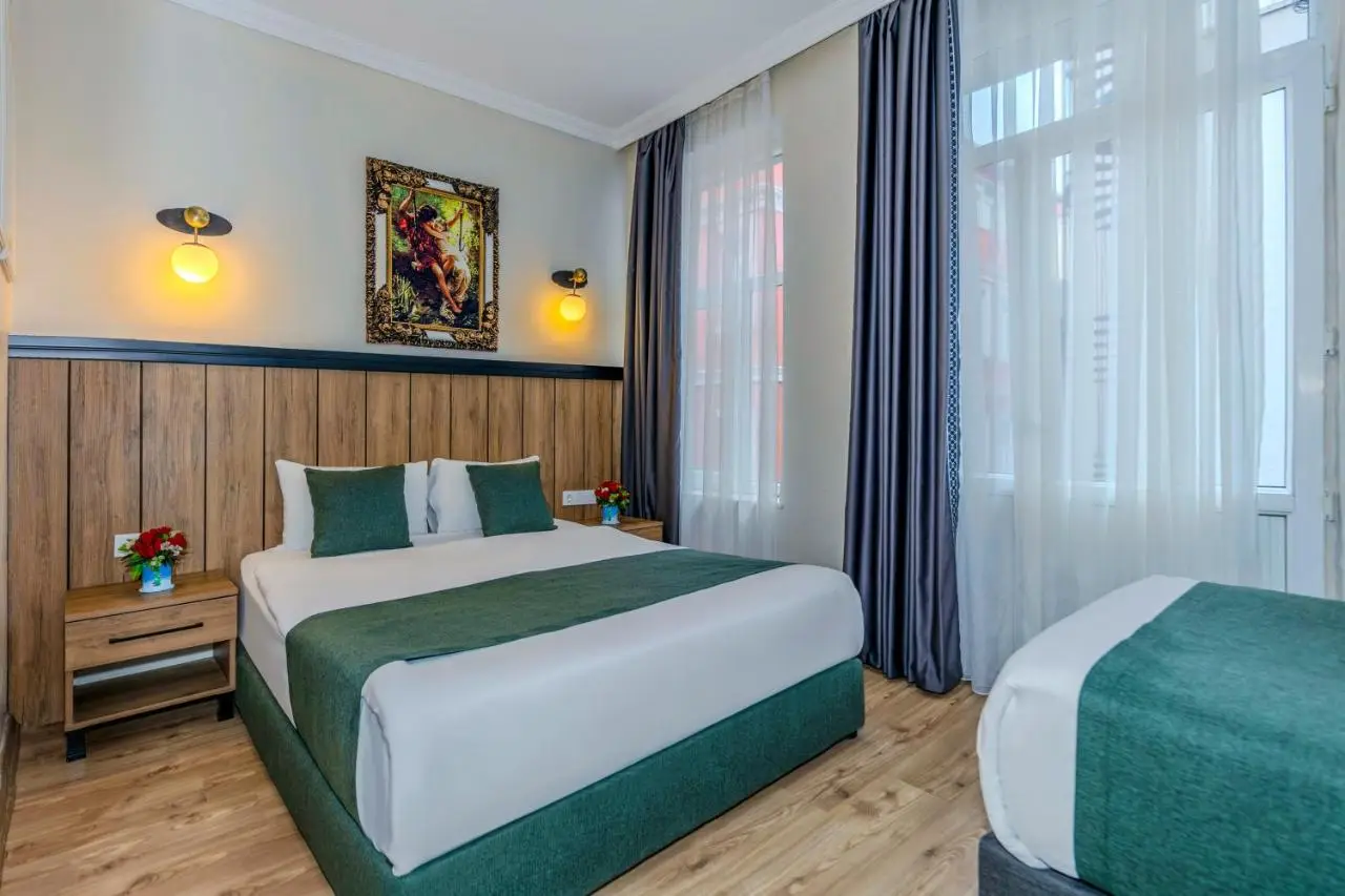 La Pera Suites Hotel
