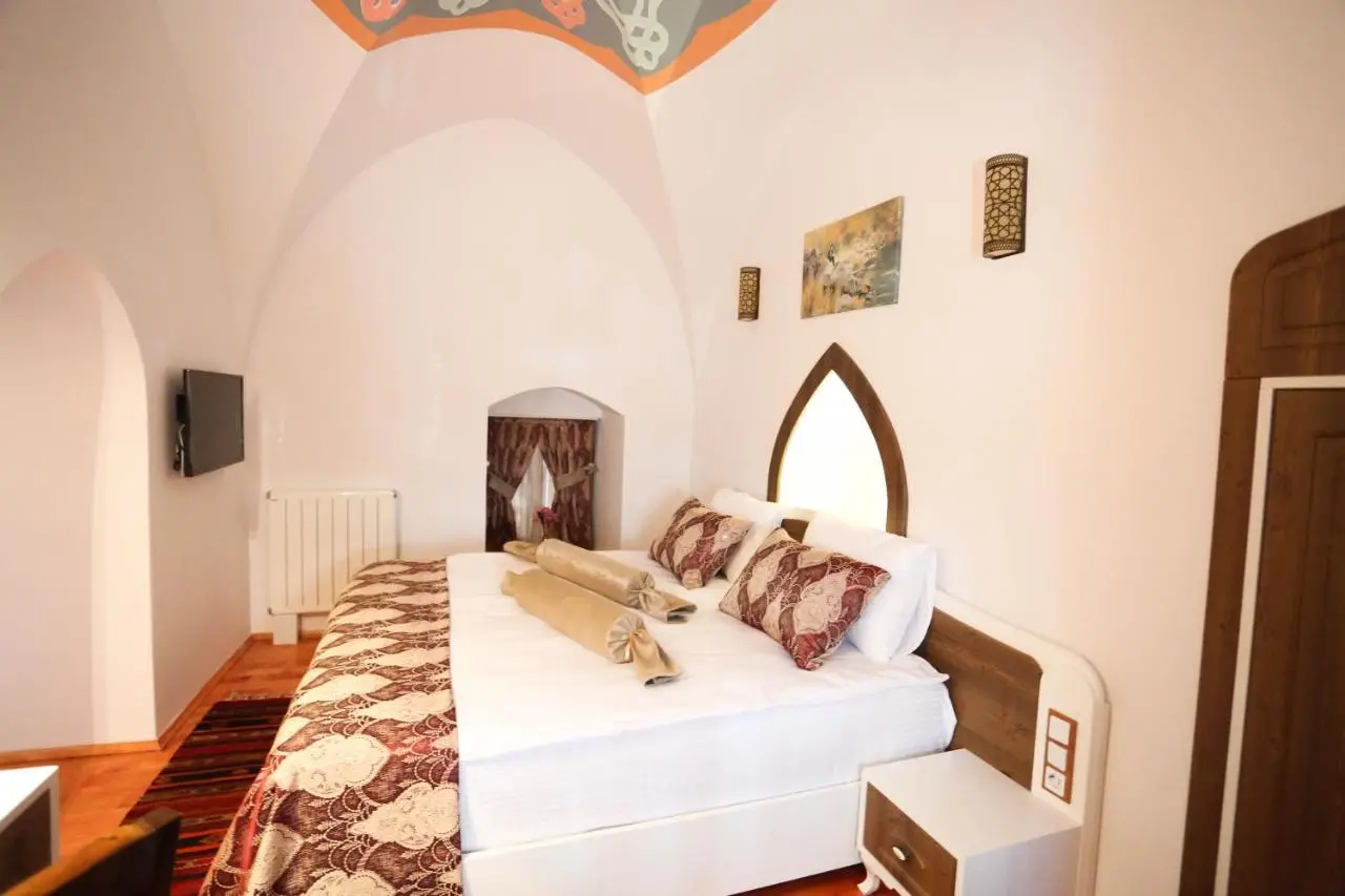 BEHRAMPAŞA OTEL &CAFE &RESTAURANT