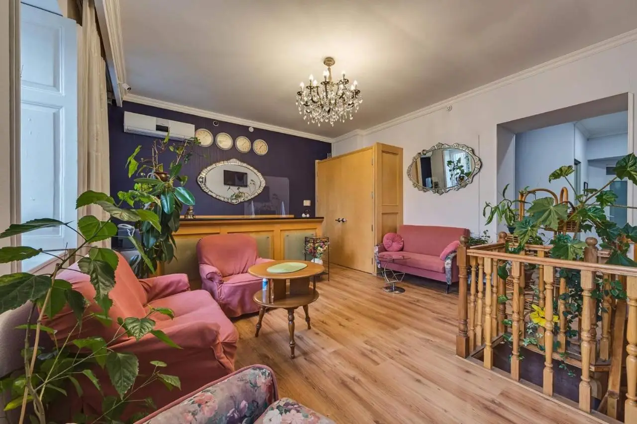 House 52 Boutique Hotel