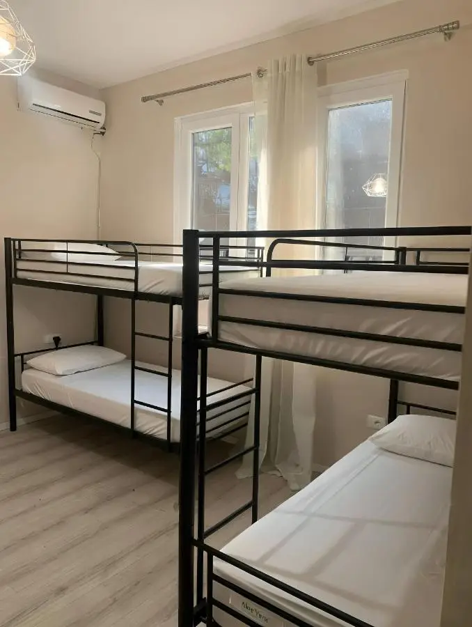 Limore Hostel