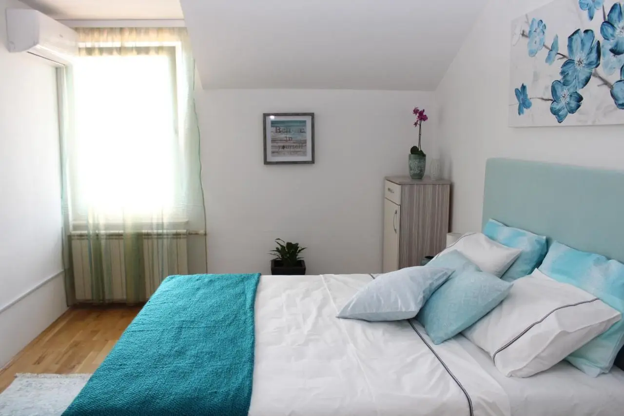 Olad Riverview Townhouse