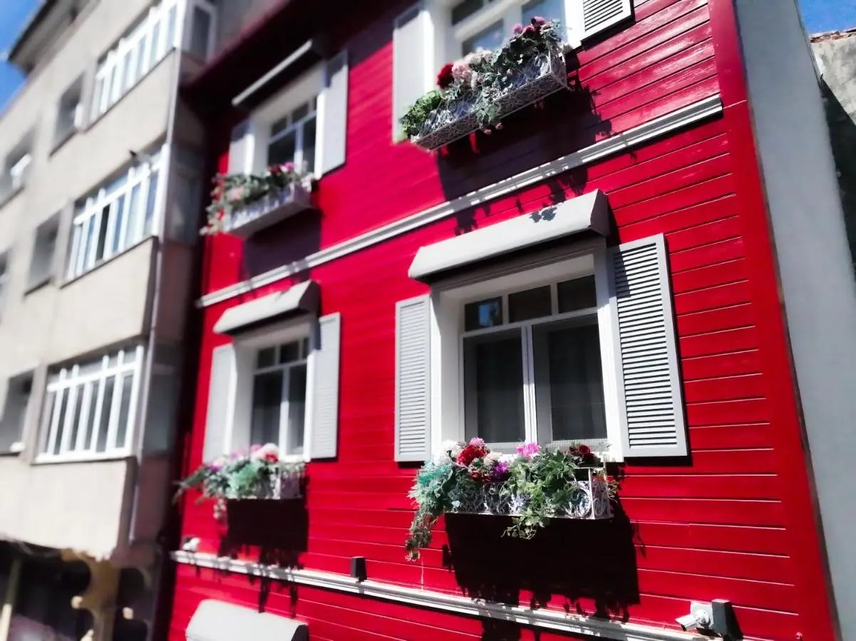 Balat Side Apart
