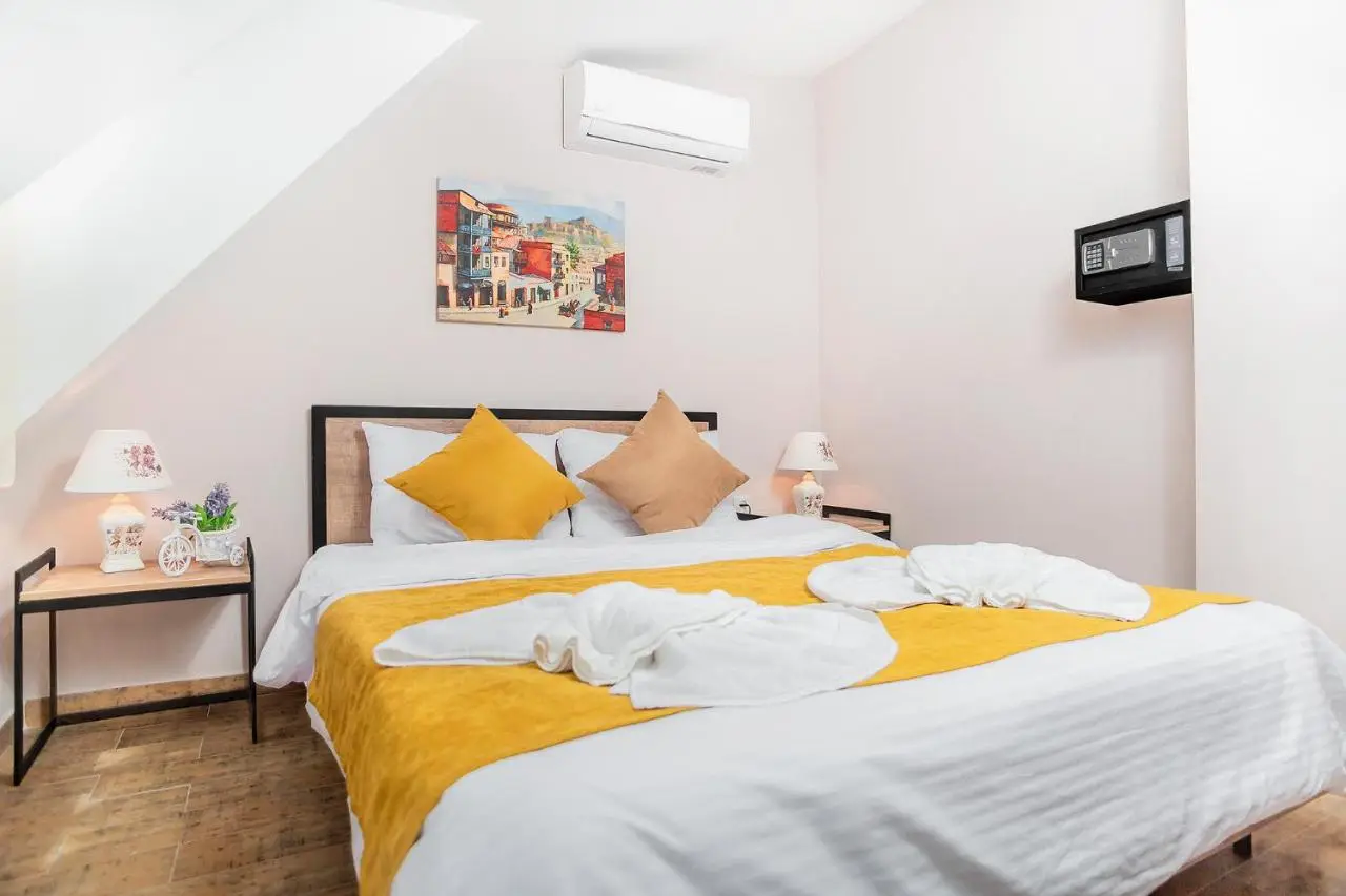 Diuma Hotel
