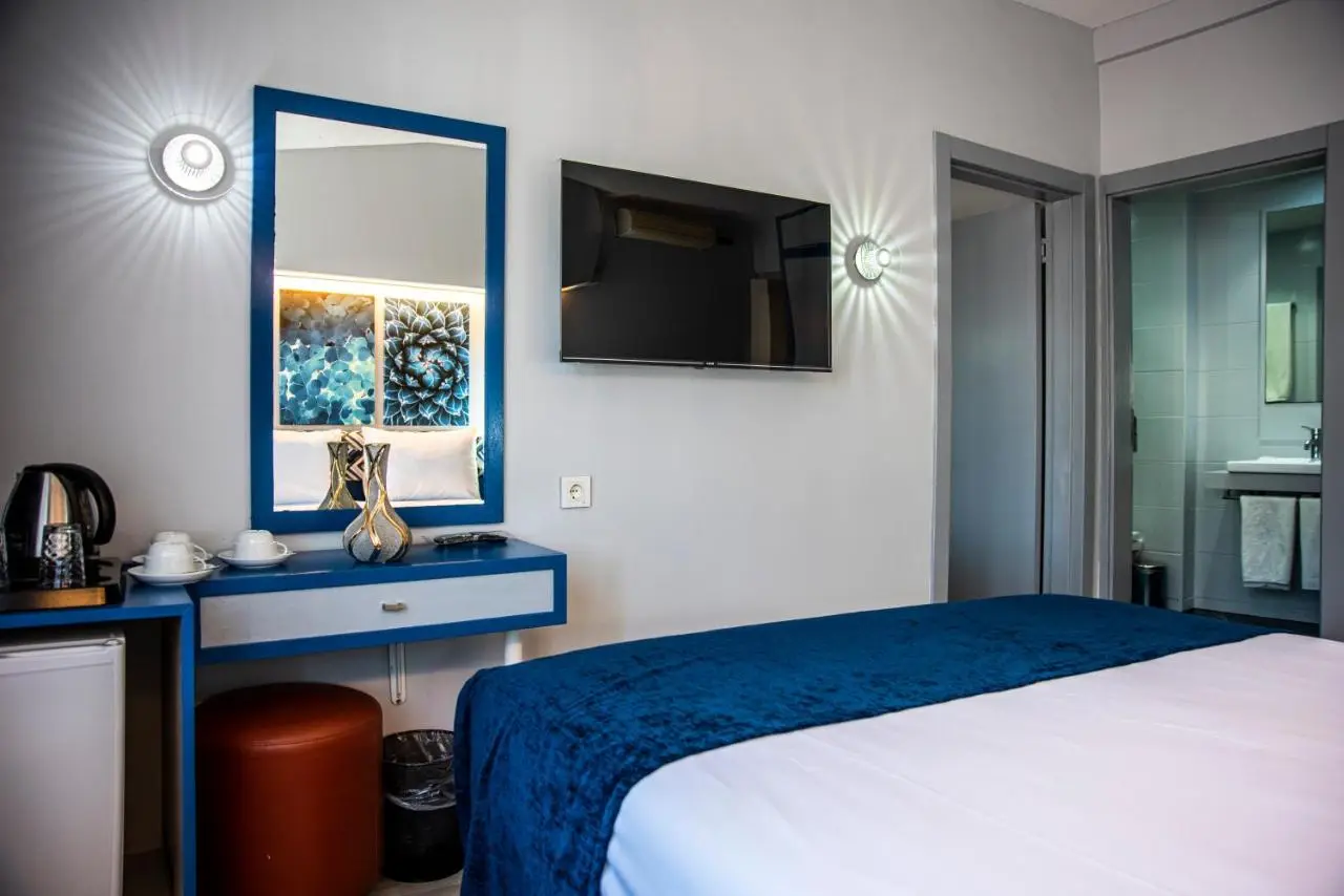 Lapis Inn Hotel & Spa ( Ex. Ambassador Hotel)