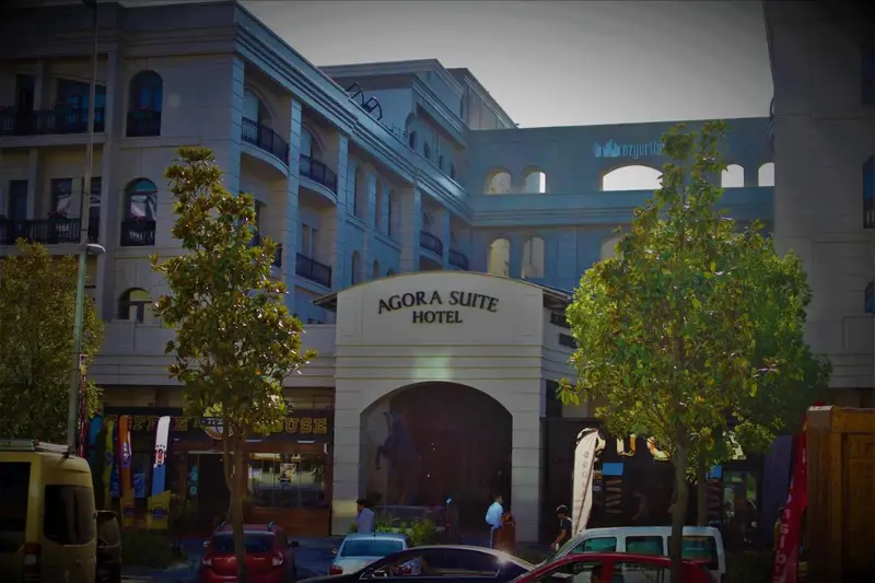 Agora Suites