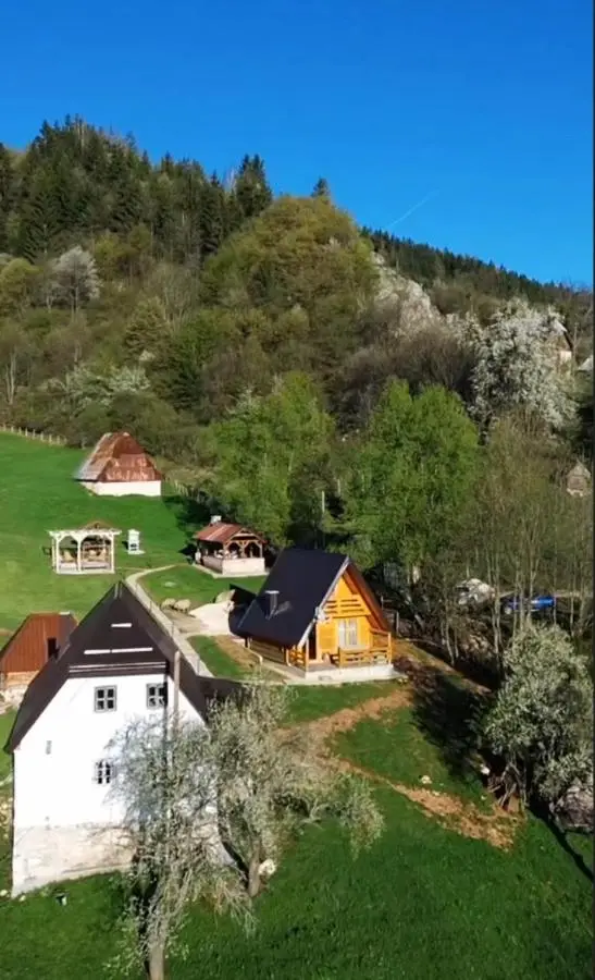 Vikendica i odmaraliste JuliE, Sarajevo-Jahorina