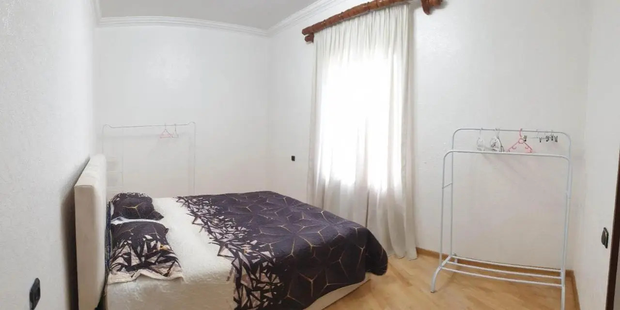 Nino's apartment-Isolated floor for rent