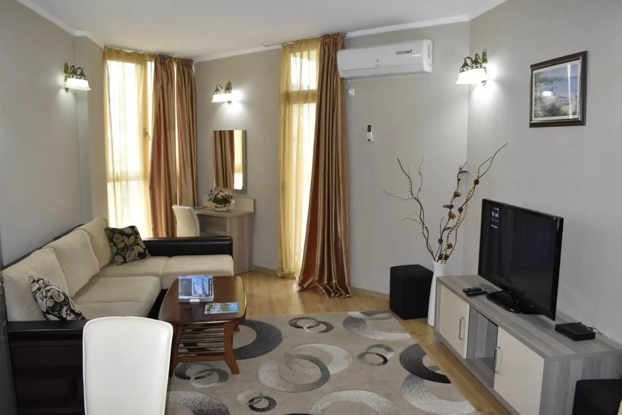 Hotel Orbi Plaza
