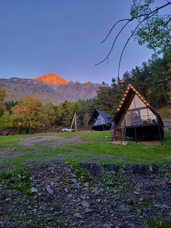 Mountain Waltz by Elia Glamping
