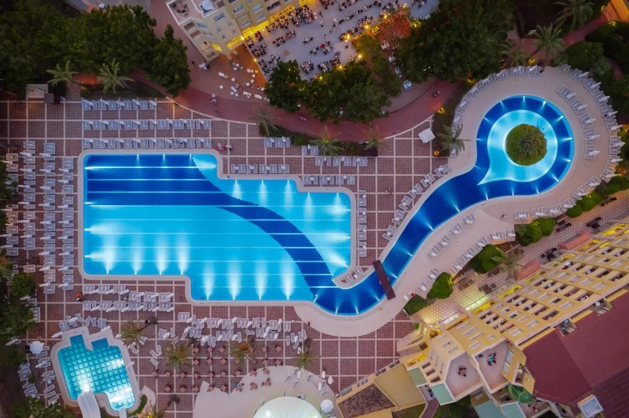 Selectum Family Resort Side