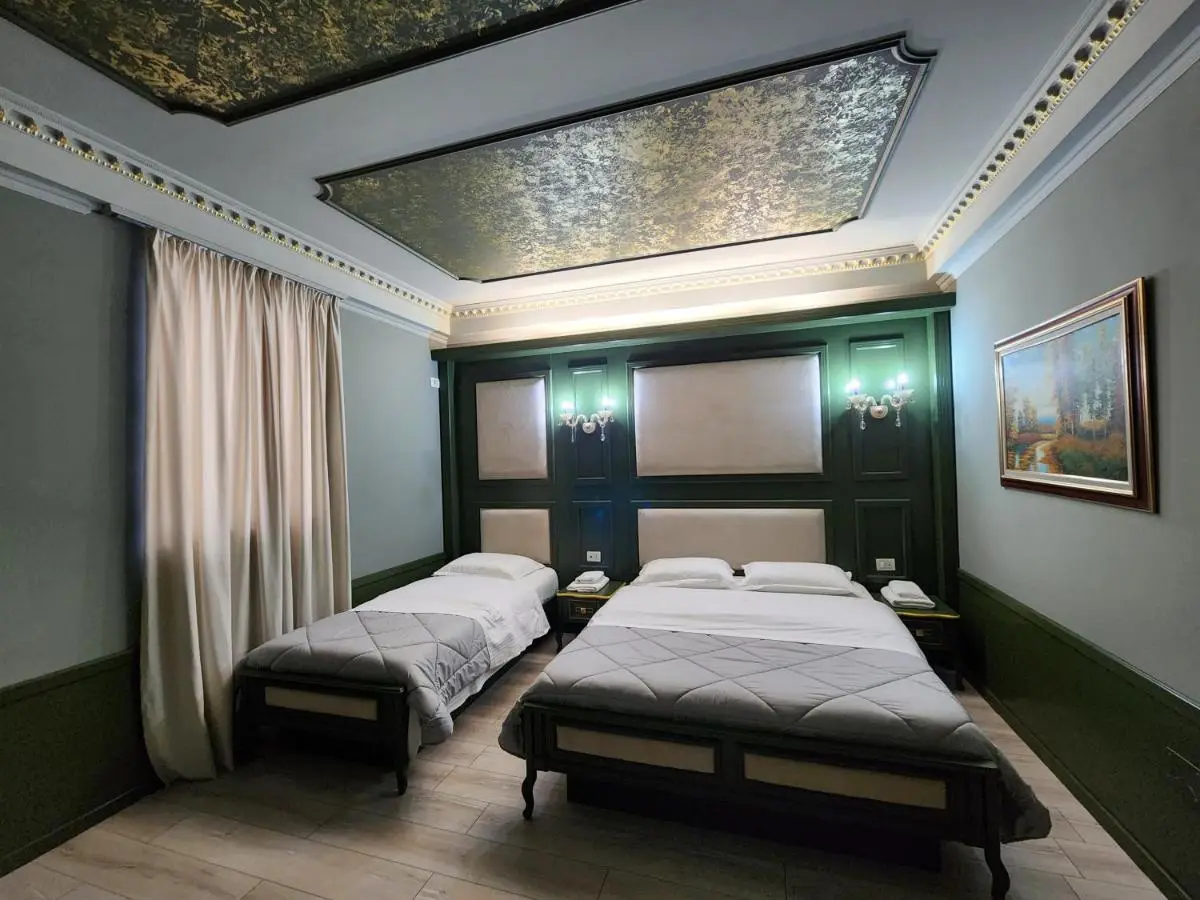 Hotel Lotus